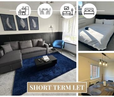 3 Bed Terraced House, Manchester, M16 - Photo 2