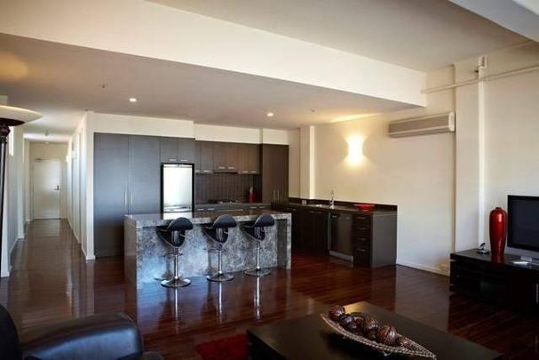 FULLY FURNISHED - UNAVAILABLE UNTIL DECEMBER 2018 - Photo 1