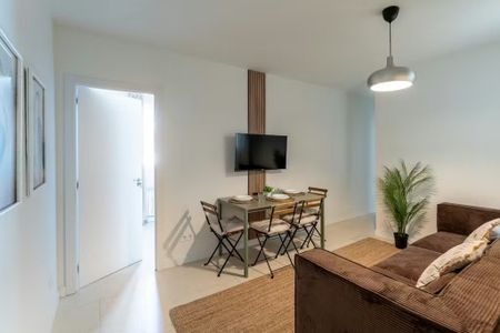 Calle de Fuencarral, Madrid, Community of Madrid 28010 - Photo 2