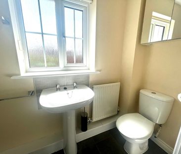 Jubilee Crescent, Needham Market, Ipswich, IP6 - Photo 6