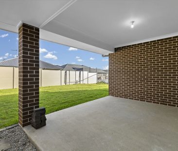 4 Beavis Road, - Photo 3