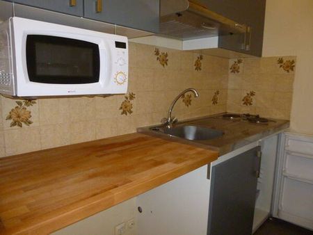 Location appartement studio 1 pièce 22 m² à Rodez (12000) - Photo 3