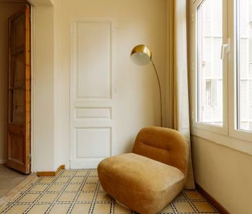 Carrer de Gombau, Barcelona, Catalonia 08003 - Photo 4