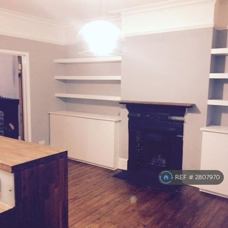 3 bedroom terraced house to rent - Photo 3