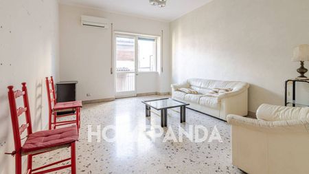 Quadrilocale via San Vito 13, Villa Bellini - Santa Maria di Gesù, Catania - Photo 3