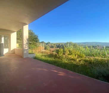 Location Appartement 3 pièces 77m² LA CIOTAT 13600 - Photo 6