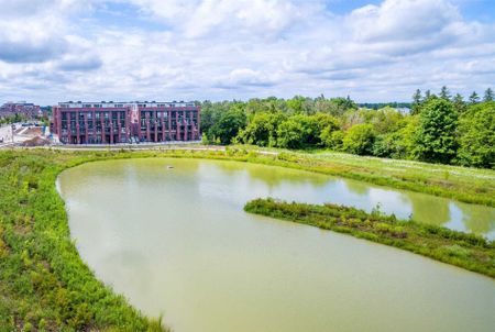 For Lease - 18 Whitaker Way Unit# 449, Whitchurch-Stouffville, Ontario - Photo 2