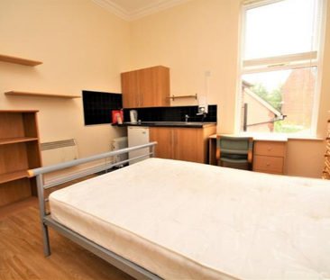 1 bedroom in a house share to rent - Photo 5