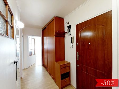 Warszawa Włochy, al. Dwudziestolatków – zdjęcie 5