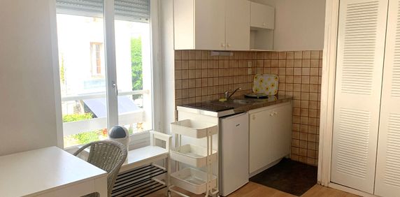 Location Appartement 1 pièce 22m² - Photo 2