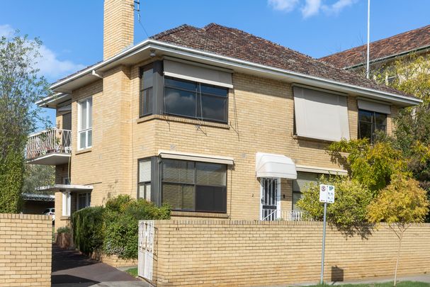 3/28 Mathoura Road TOORAK - Photo 1