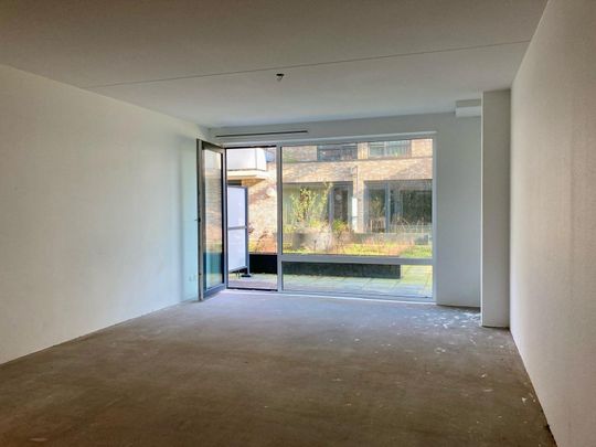 Te huur: Schipholweg 164 - Photo 1