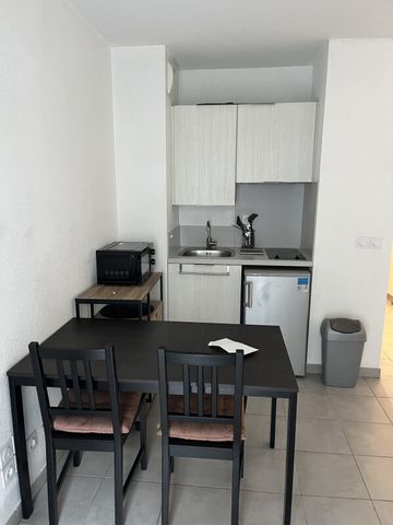 Location Appartement 1 pièce 19m² MARSEILLE 9ème - Photo 3