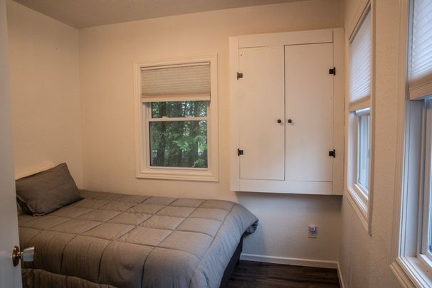 For Lease - 114 Chamonix Crescent, Blue Mountains, Ontario - Photo 1