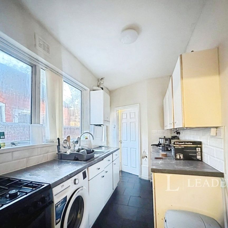 3 bedroom terraced to rent Chandos Street, CV2 - Photo 1