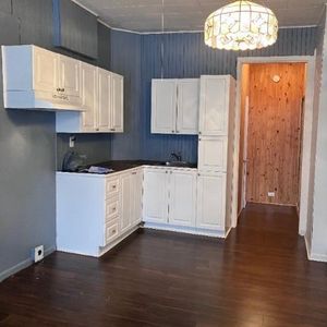 Appartement 3.5 ave. Royale, Ste-Anne-de-Beaupré, - Photo 2