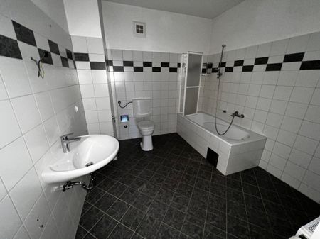 Wunderschöne Mietwohnung in historischem Gebäude von St. Lorenzen im Mürztal - ideal für Pärchen - Photo 3