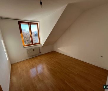 Zentrale, liebe Single-/Pärchenwohnung mit Panoramafenster ab sofor... - Photo 3