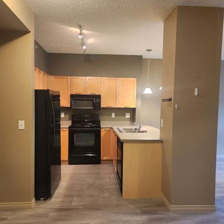 512, 4245 - 139 Avenue, Edmonton, AB **unfurnished - Photo 5