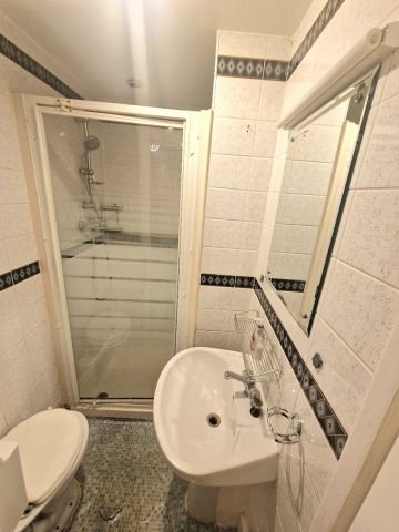 1 Bed Flat, Perham Road, W14 - Photo 3