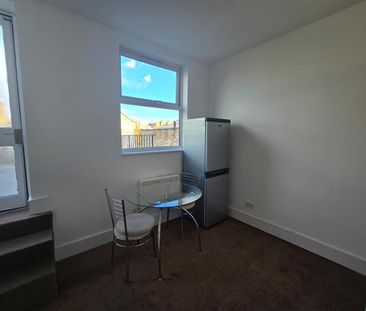 Chatsworth Road, London E5 - Photo 1