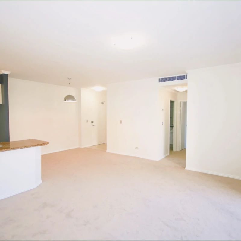 2Bedrooms, 2Bathrooms - Photo 1