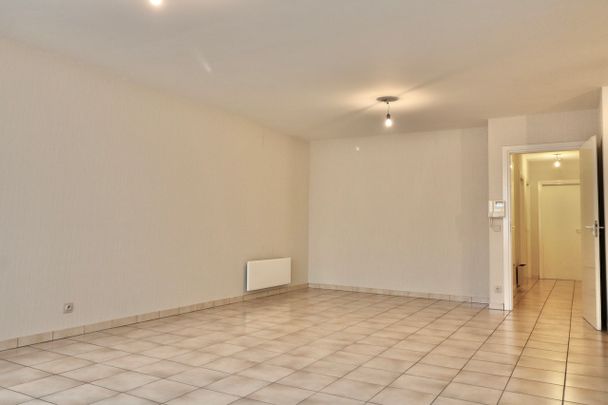Appartement te huur in Eeklo - Foto 1
