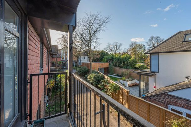 Westcombe Park Road, Blackheath, SE3 - Photo 1