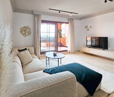 2 Bedroom Apartment For Rent in Benahavís, Málaga - Photo 3