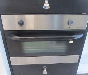 Webb St Urbane Apartment 4th Floor - Photo 4