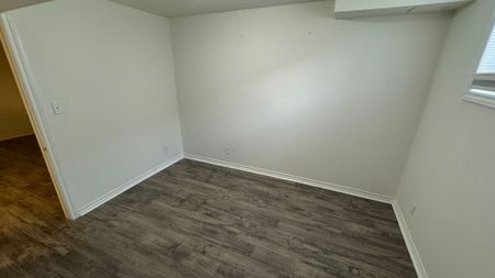 For Lease - 5464 Tenth Line Unit# BSMT, Mississauga, Ontario - Photo 2