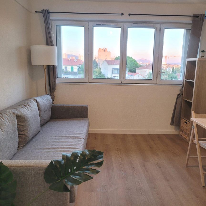 Location Appartement 1 pièce 18m² MARSEILLE 5ème - Photo 1