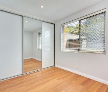 Unit 3/70 Harbord Road, Freshwater. - Photo 6