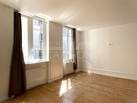 GRAND T2 - ST ETIENNE - Photo 5