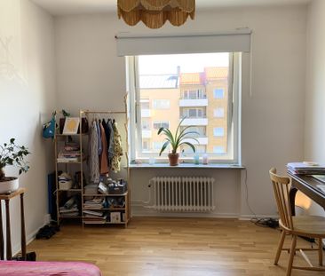 Ernst Ahlgrensgatan, Malmö - Foto 1