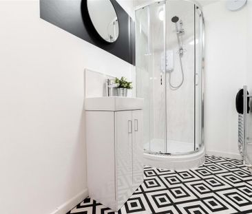 6 bedroom semi-detached house to rent - Photo 3