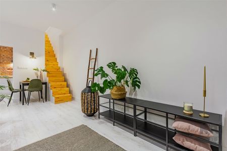 Łódź, Śródmieście, Piotrkowska - Photo 4