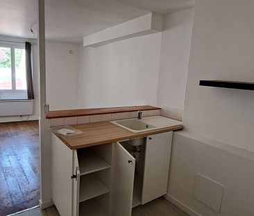 Appartement 1 pièce de 21 m² à Pontoise (95300) - Photo 1