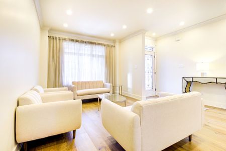 For Lease - 3553 Jorie Crescent, Mississauga, Ontario - Photo 5