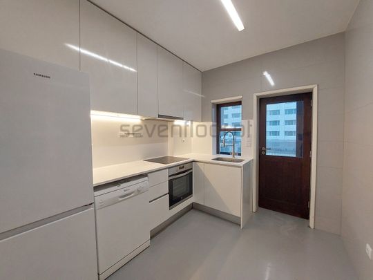 Apartamento T2+1 em Porto - Photo 1