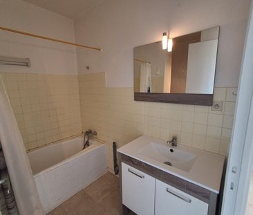 Location Appartement 1 pièce 29m² - Photo 3