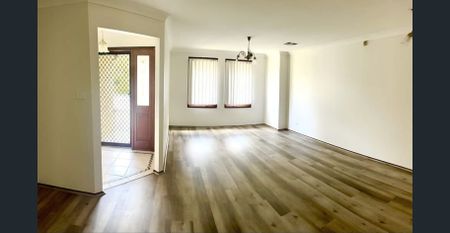 3 Bedroom Home Located in a quite Community in Wattle Grove - Photo 4