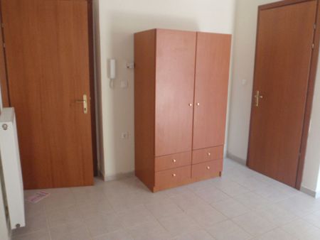 Studio/Γκαρσονιέρα για ενοικίαση ΚΤΕΛ (Κοζάνη) - Φωτογραφία 5