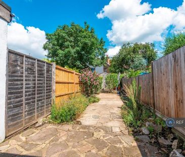 2 bedroom terraced house to rent - Photo 5