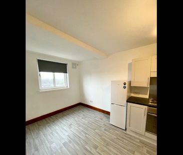 1 Bed Maisonette, Lenzie Way, G21 - Photo 6