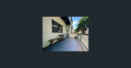 QUIET ONE BEDROOM FLAT - PET FRIENDLY - Photo 5