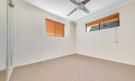 2 BEDROOM UNIT CLOSE TO TOWN - Photo 4