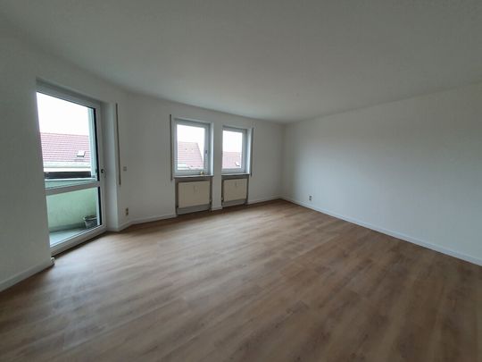 ++ Nähe Altmarkt - EBK, Balkon, 4 Zimmer, neu saniertes Bad-Tiefgarage ++ - Photo 1