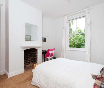 4 bedroom townhouse to rent - Photo 3