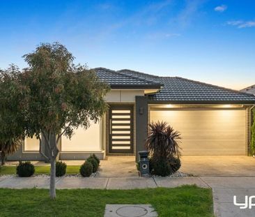 Stylish Family Living in Prime Kalkallo Location - Photo 1